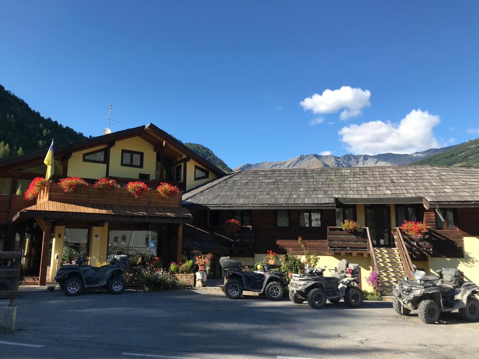 Hotel Ca Fiore Bardonecchia Exteriér fotografie