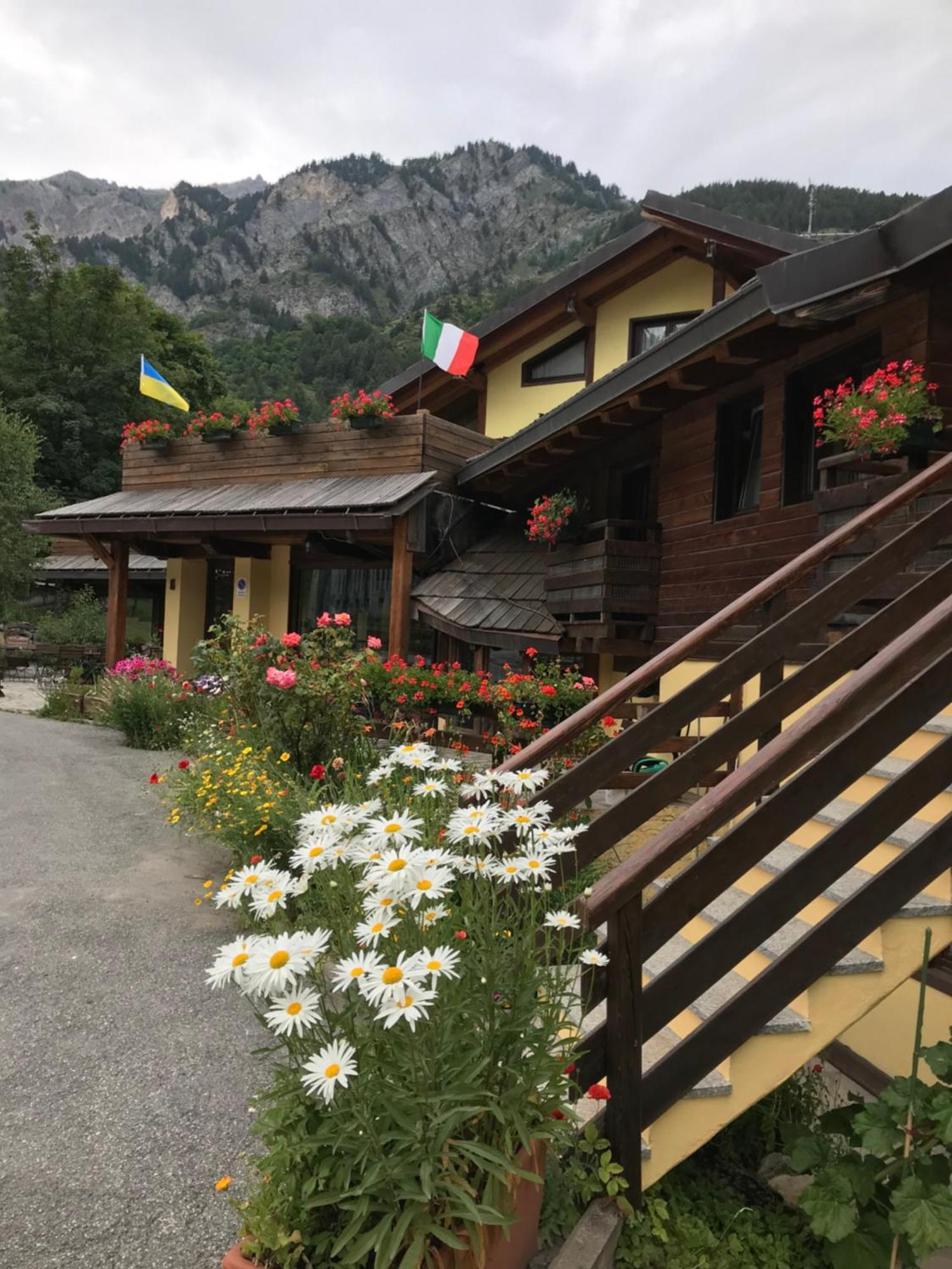 Hotel Ca Fiore Bardonecchia Exteriér fotografie